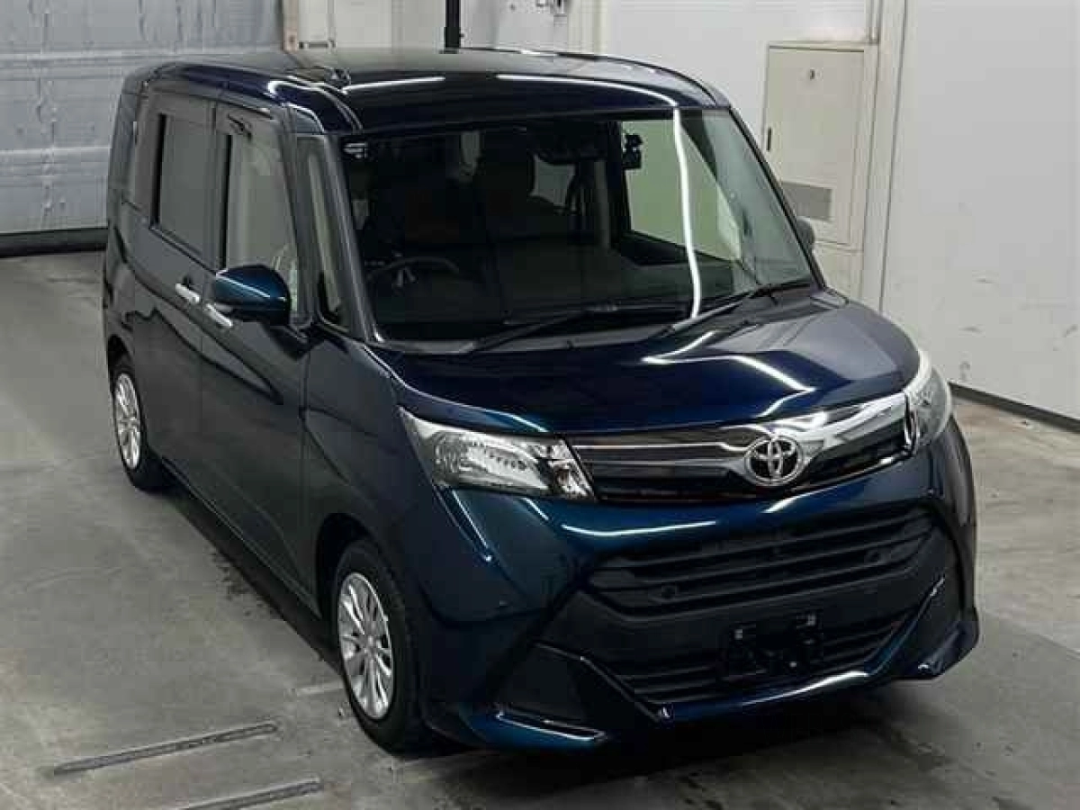 TOYOTA TANK M900A 2020