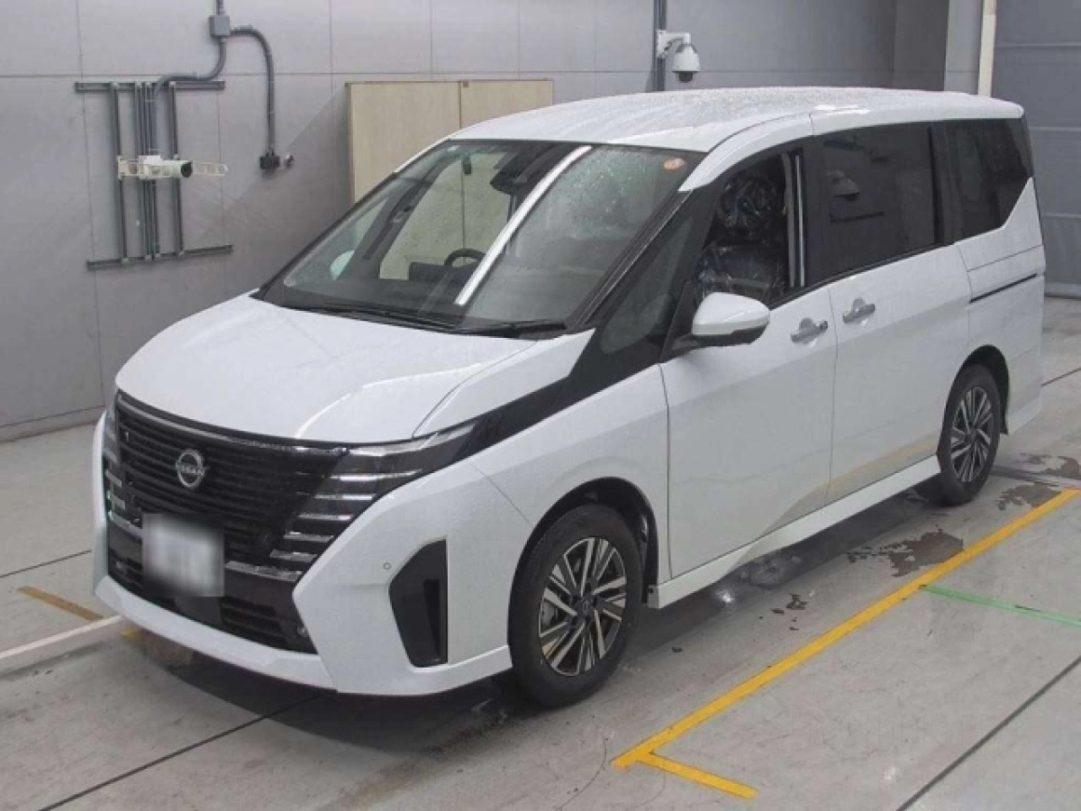 NISSAN SERENA GFC28 2025