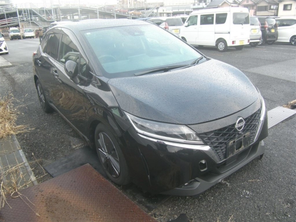 NISSAN NOTE