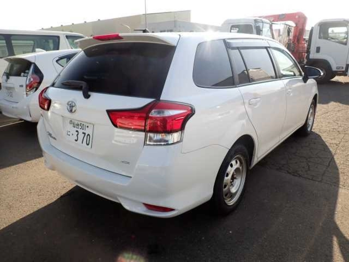 TOYOTA COROLLA FIELDER
