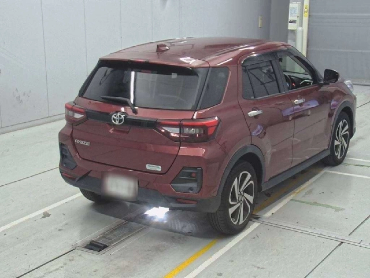 TOYOTA RAIZE