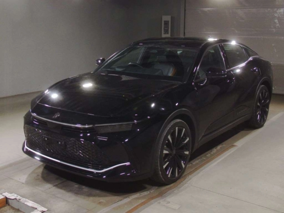 TOYOTA CROWN CROSSOVER TZSH35 2023