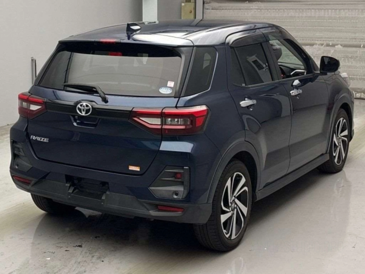 TOYOTA RAIZE