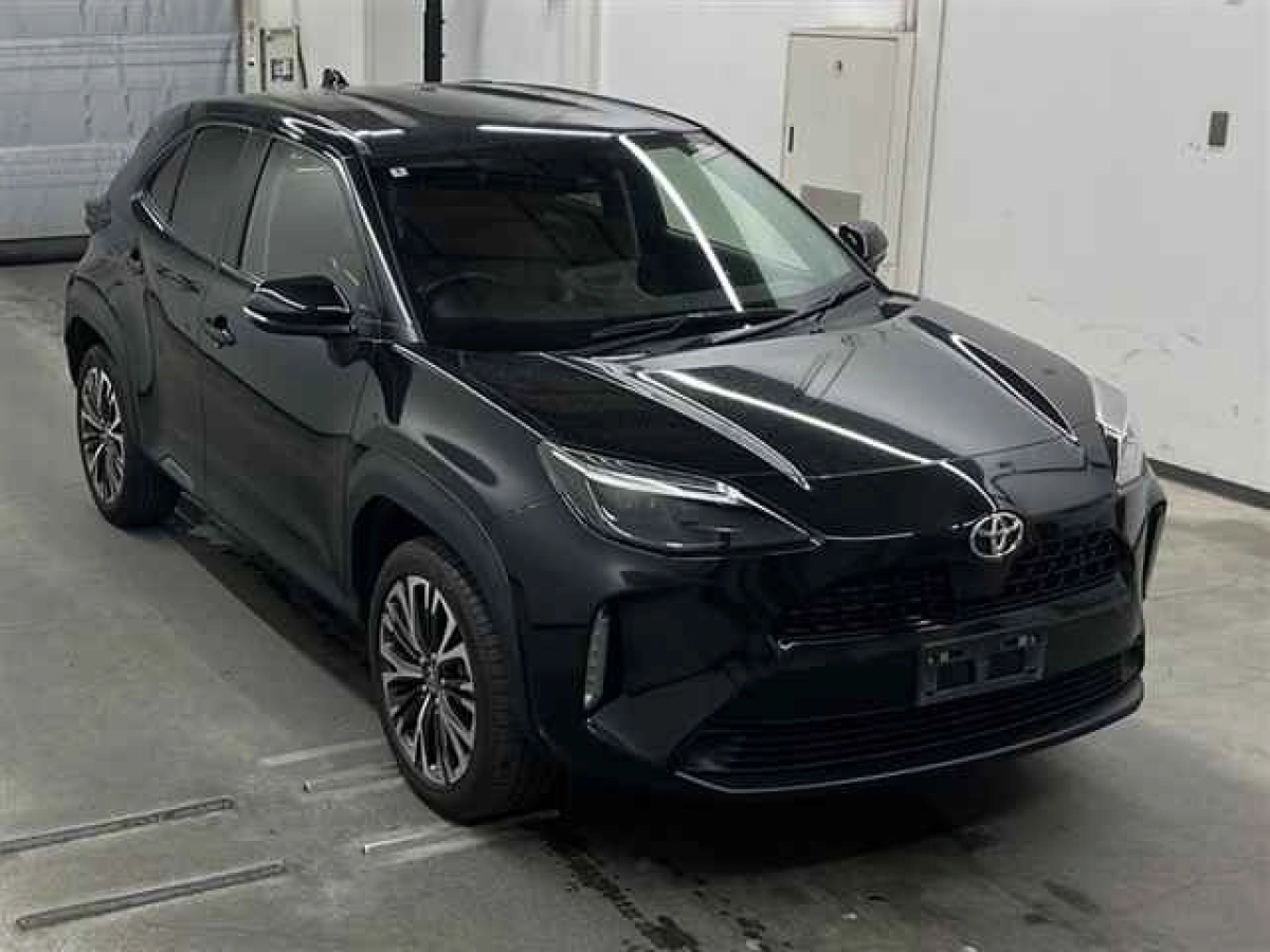 TOYOTA YARIS CROSS MXPB10 2022