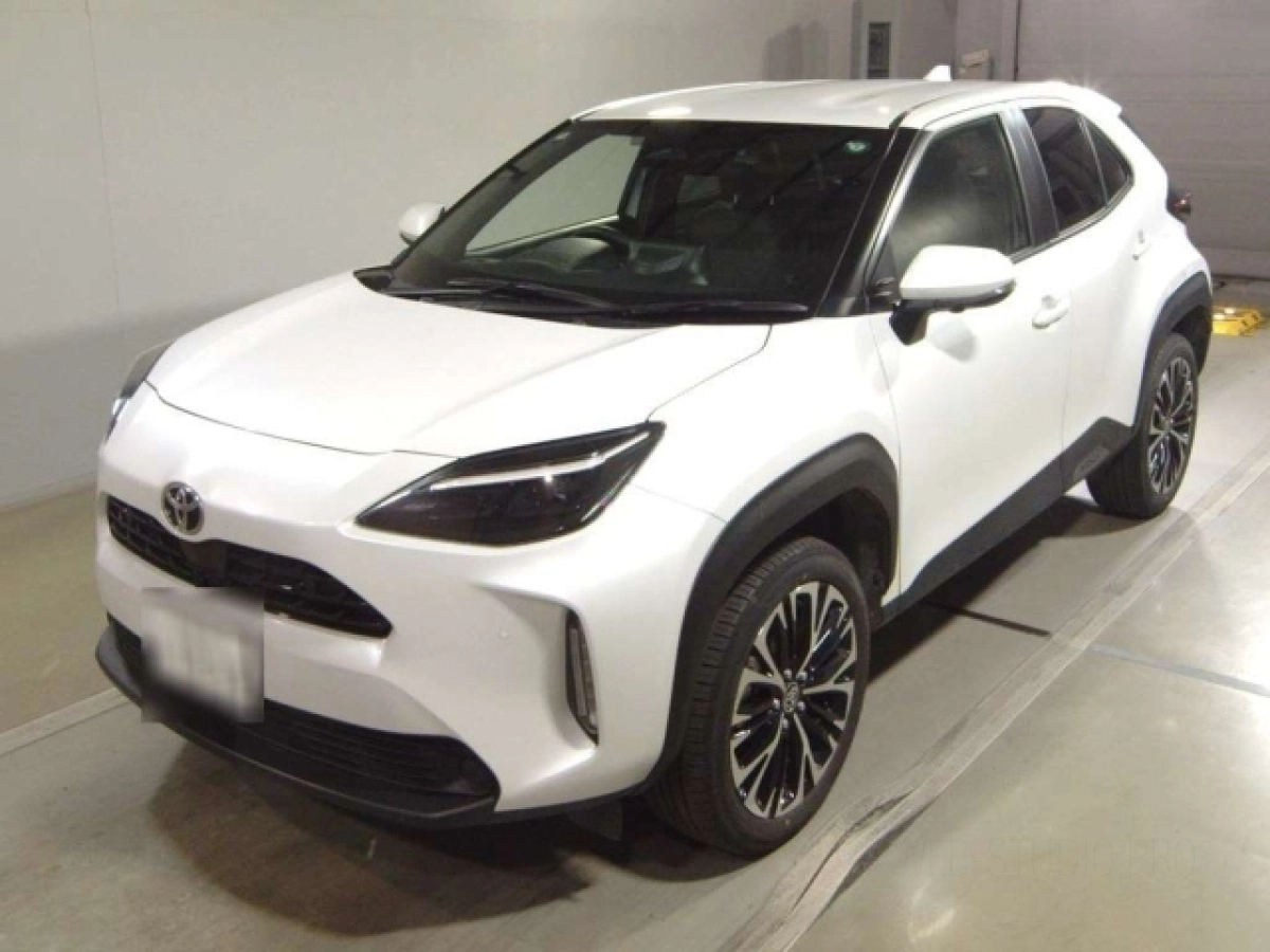 TOYOTA YARIS CROSS MXPB10 2025