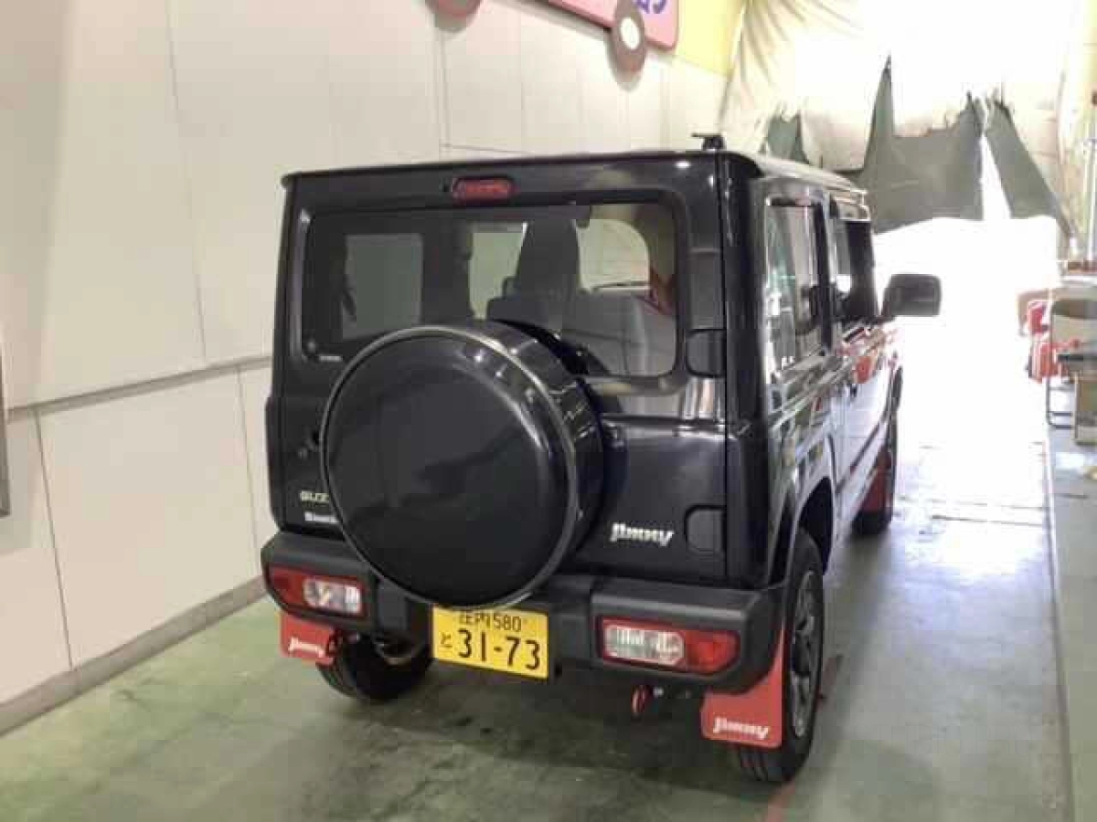 SUZUKI JIMNY