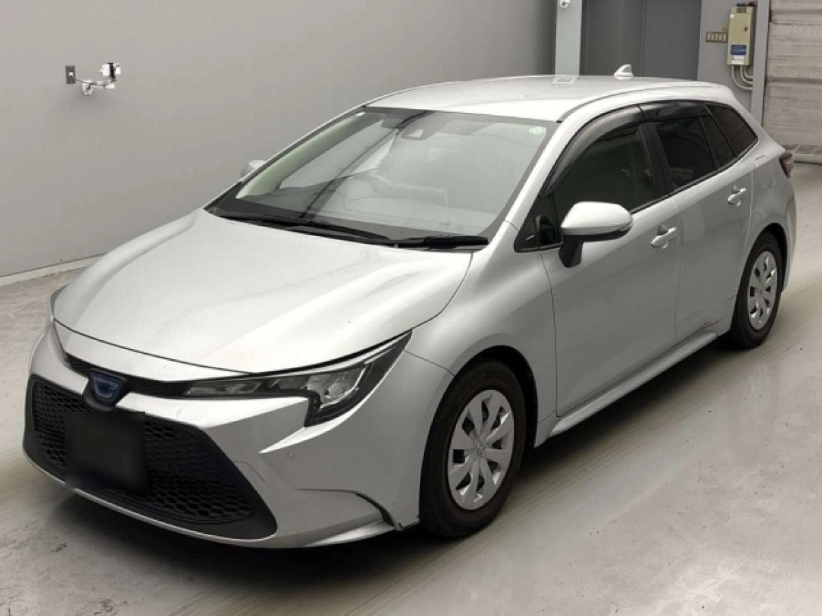 TOYOTA COROLLA TOURING ZWE211W 2020