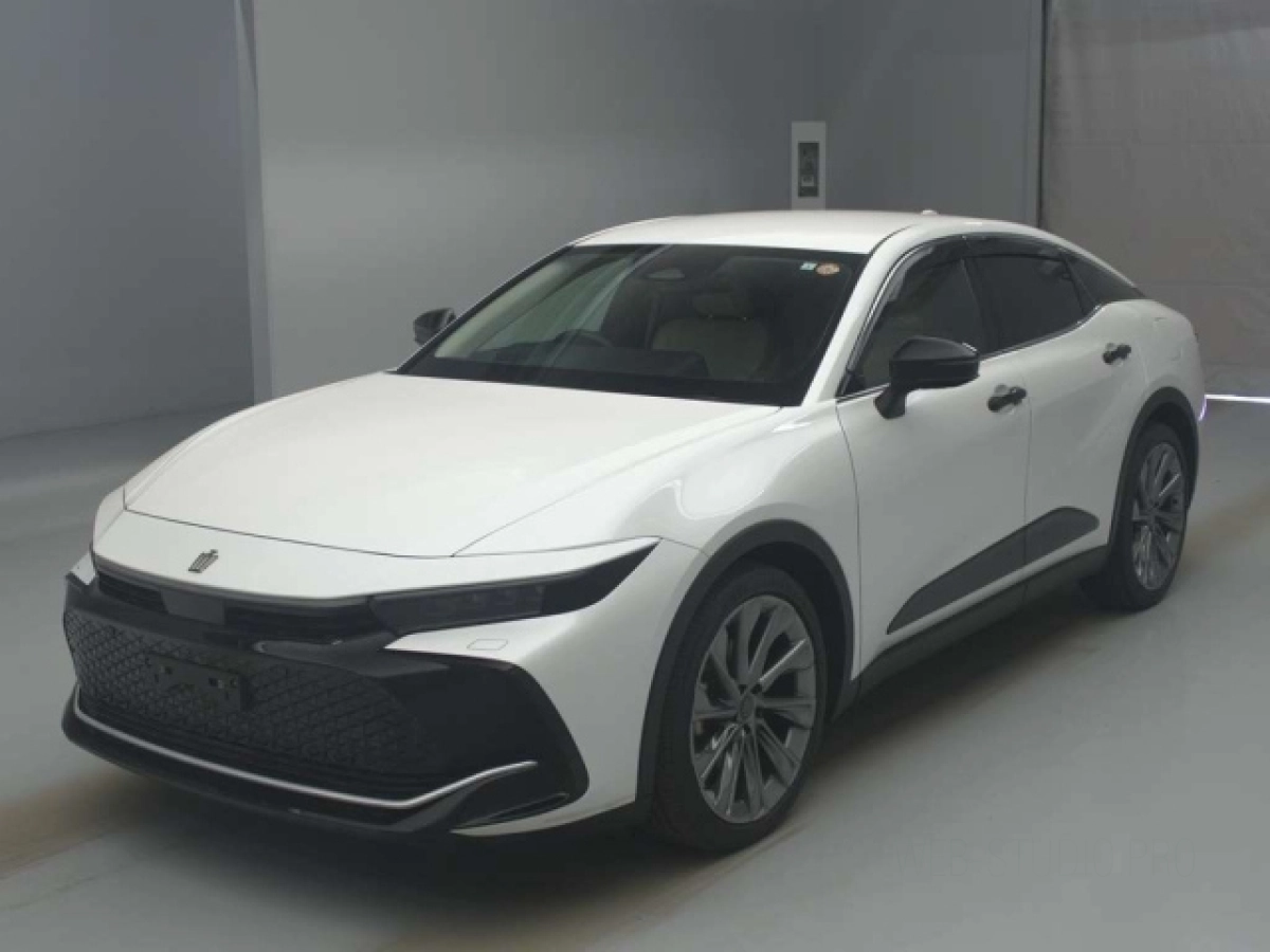 TOYOTA CROWN CROSSOVER AZSH35 2023