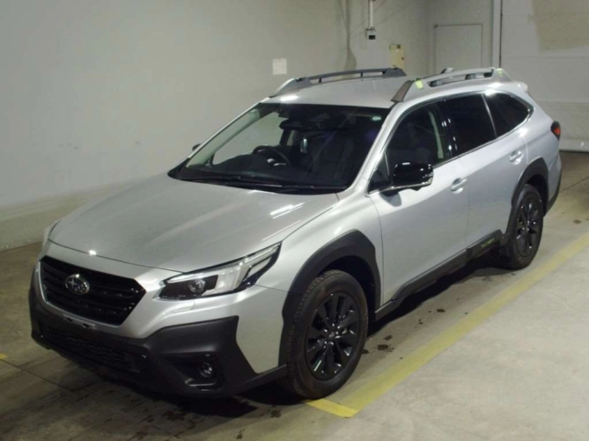 SUBARU LEGACY OUTBACK BT5 2024