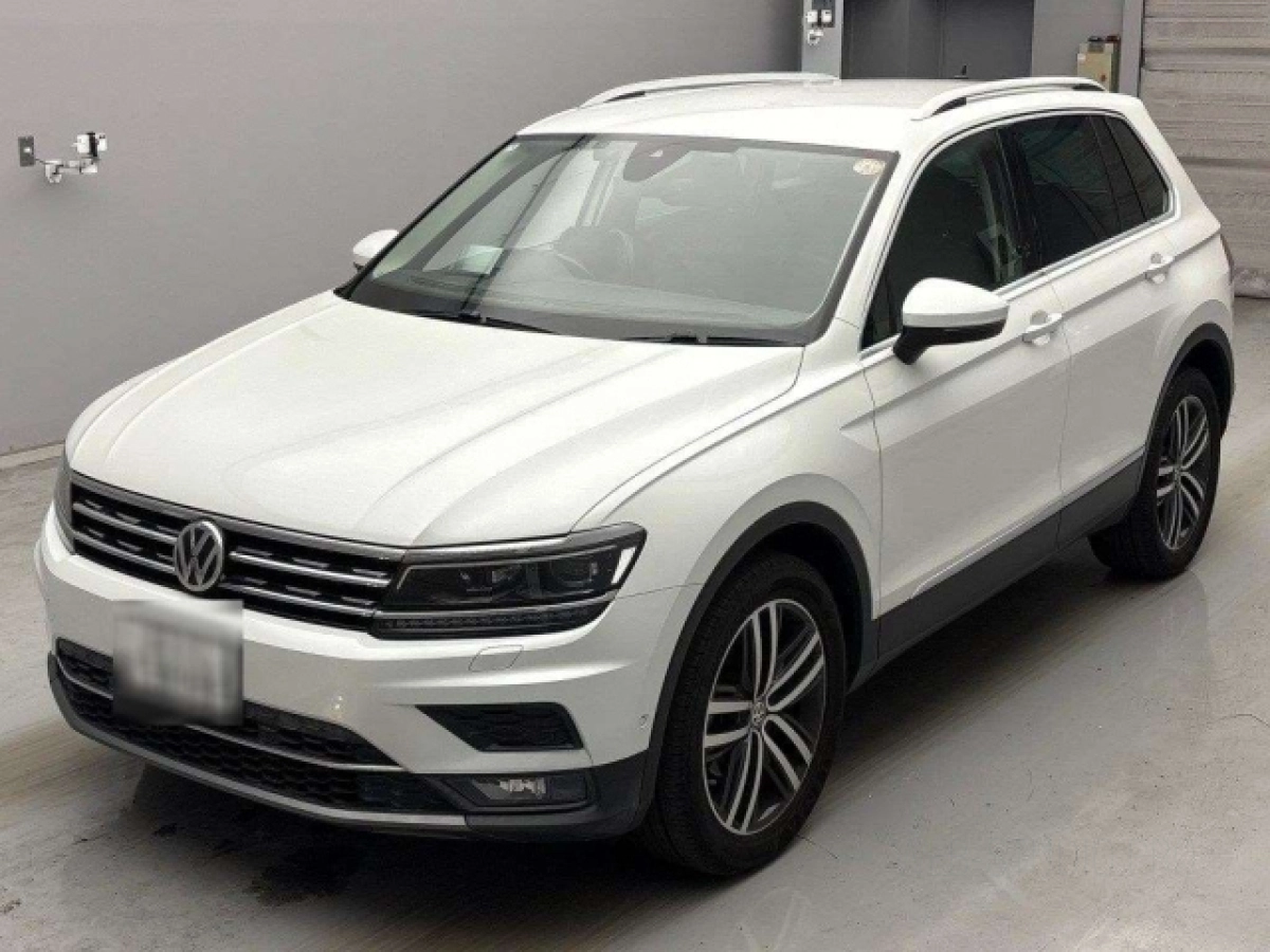 VOLKSWAGEN TIGUAN 5NDFGF 2020