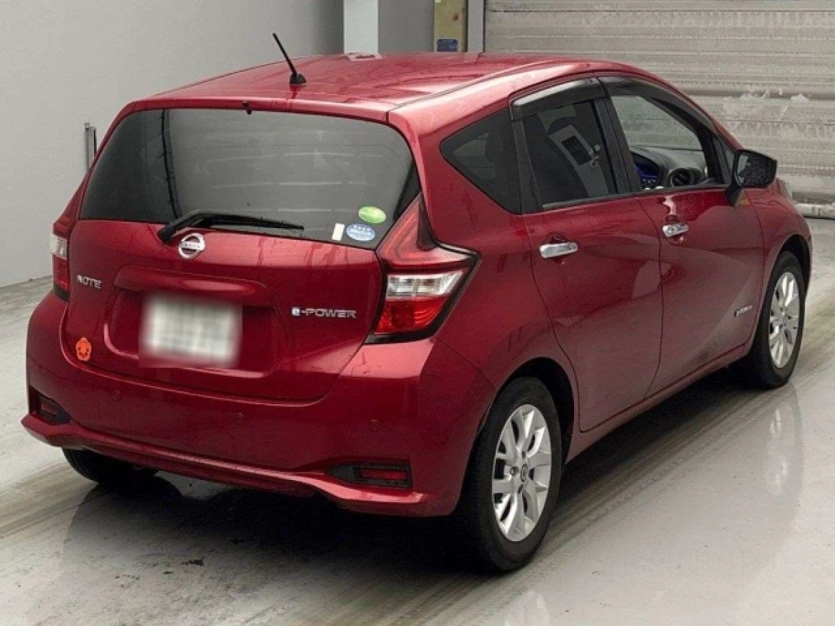NISSAN NOTE