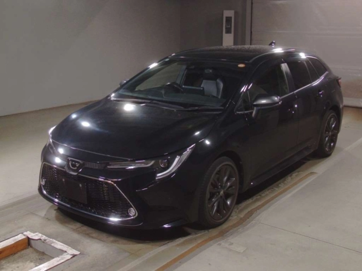 TOYOTA COROLLA TOURING ZRE212W 2020