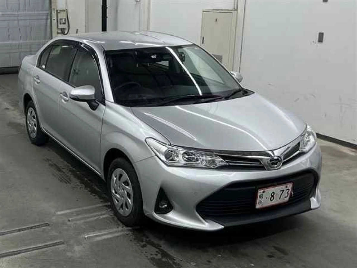TOYOTA COROLLA AXIO