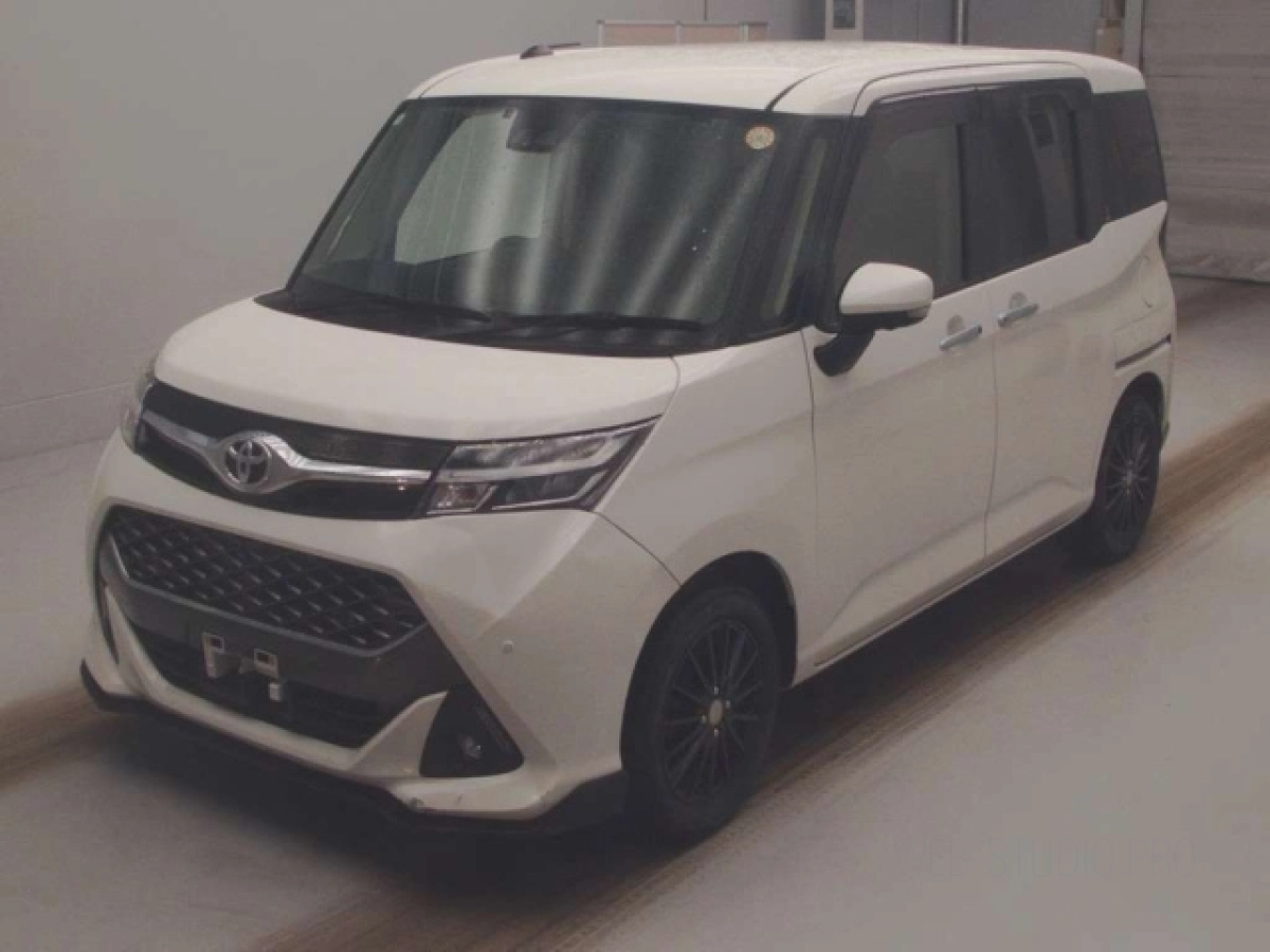 TOYOTA TANK M900A 2020