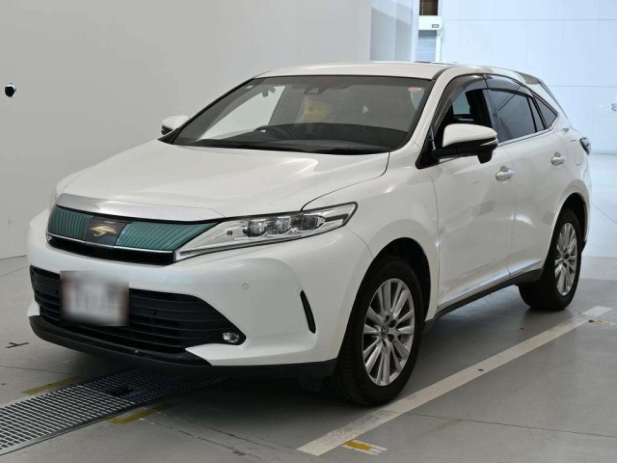 TOYOTA HARRIER ZSU60W 2019