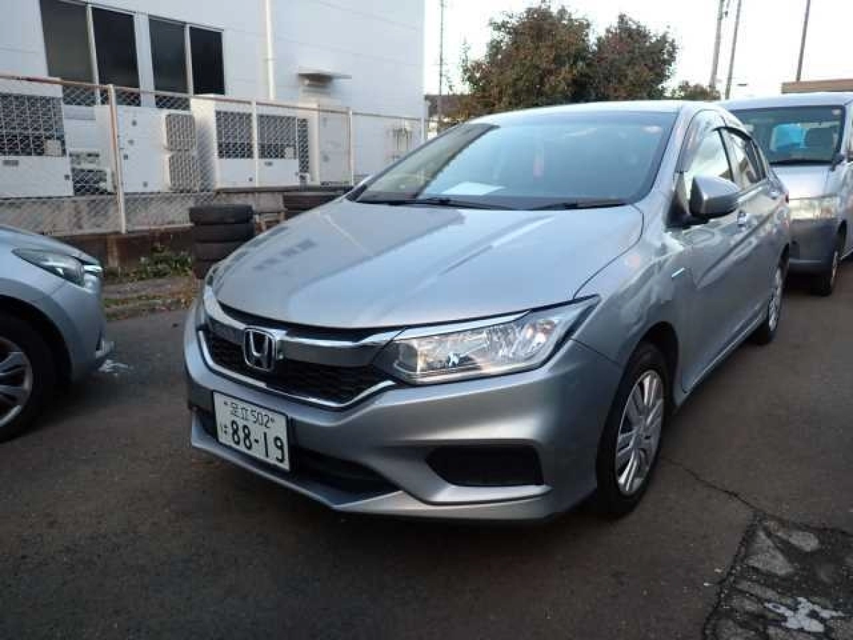 HONDA GRACE GM4 2020