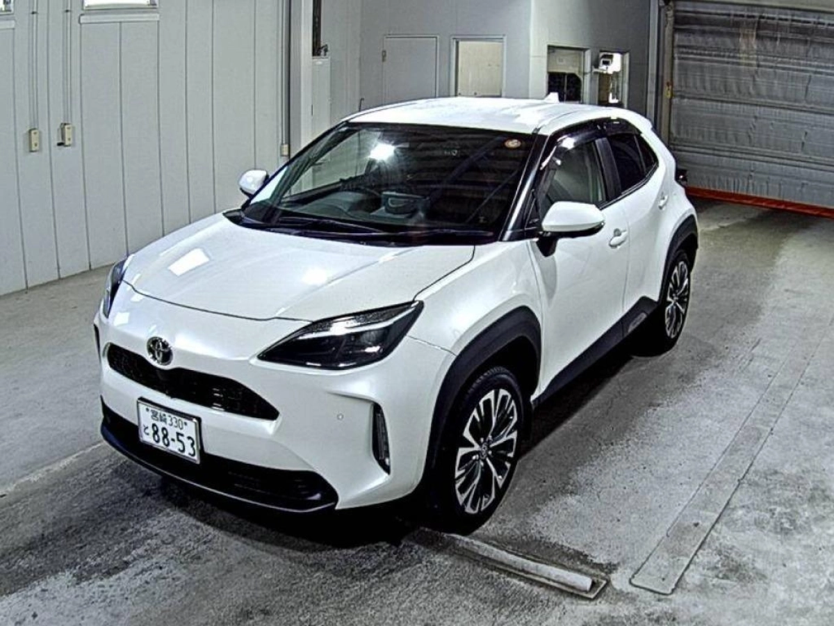 TOYOTA YARIS CROSS