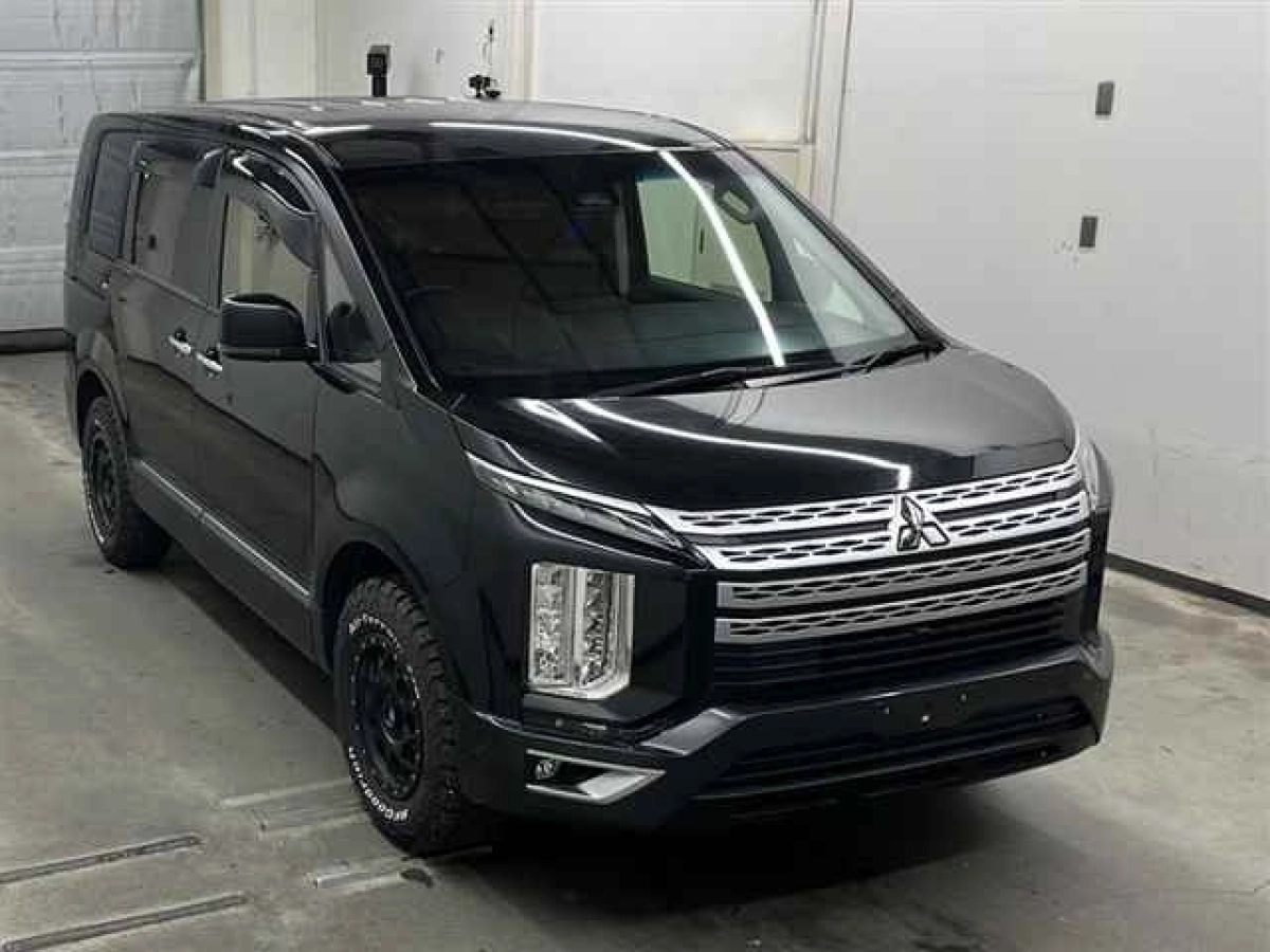 MITSUBISHI DELICA D5 CV1W 2022