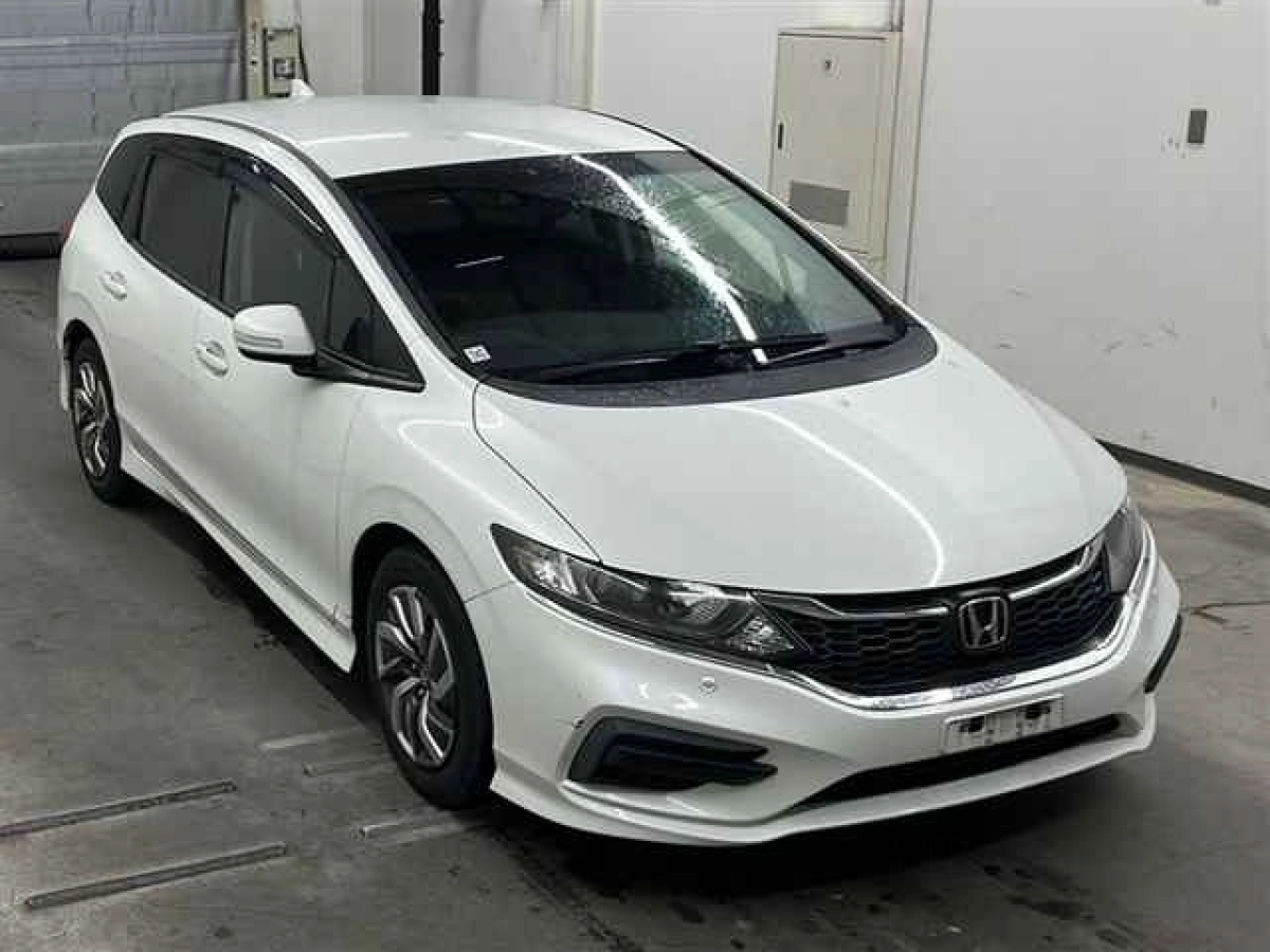 HONDA JADE FR5 2020
