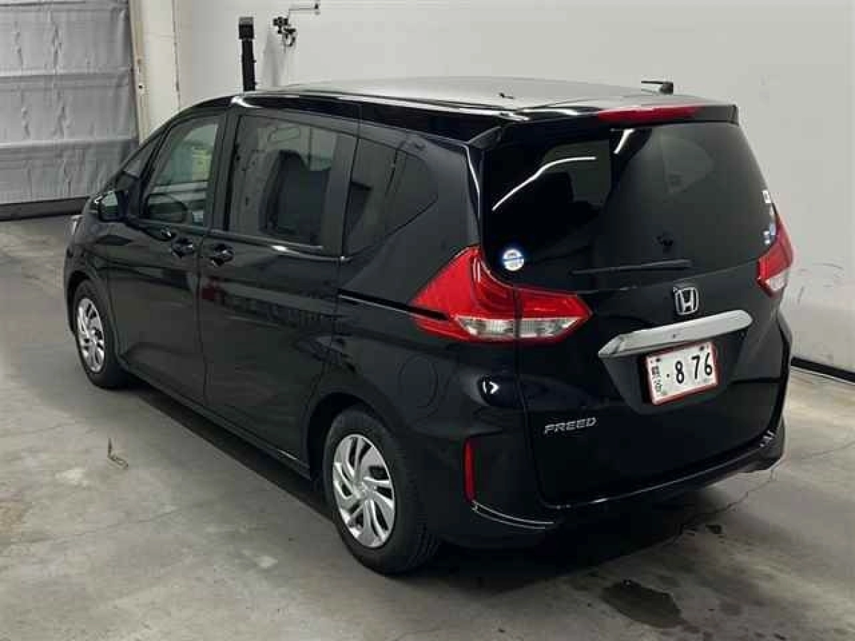 HONDA FREED