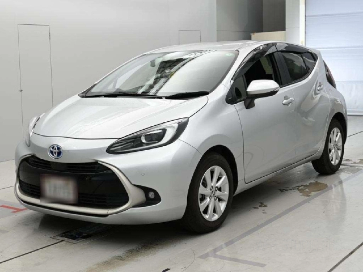 TOYOTA AQUA MXPK11 2022