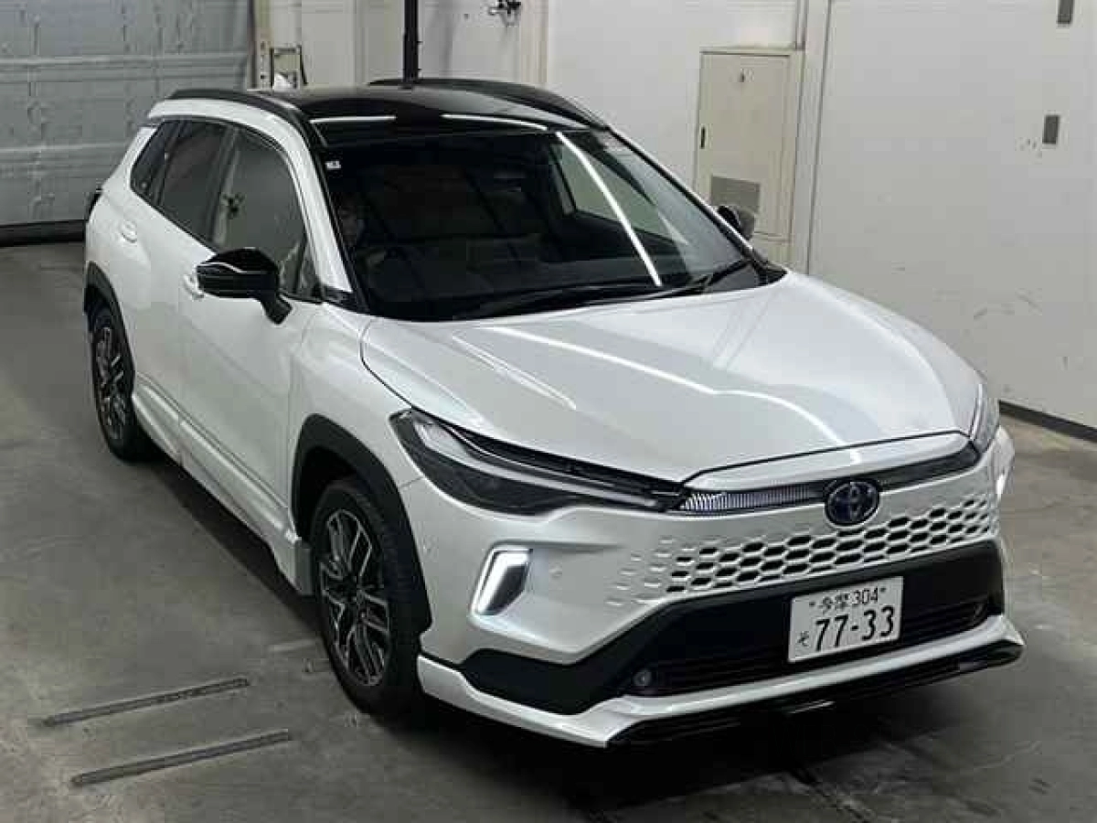 TOYOTA COROLLA CROSS