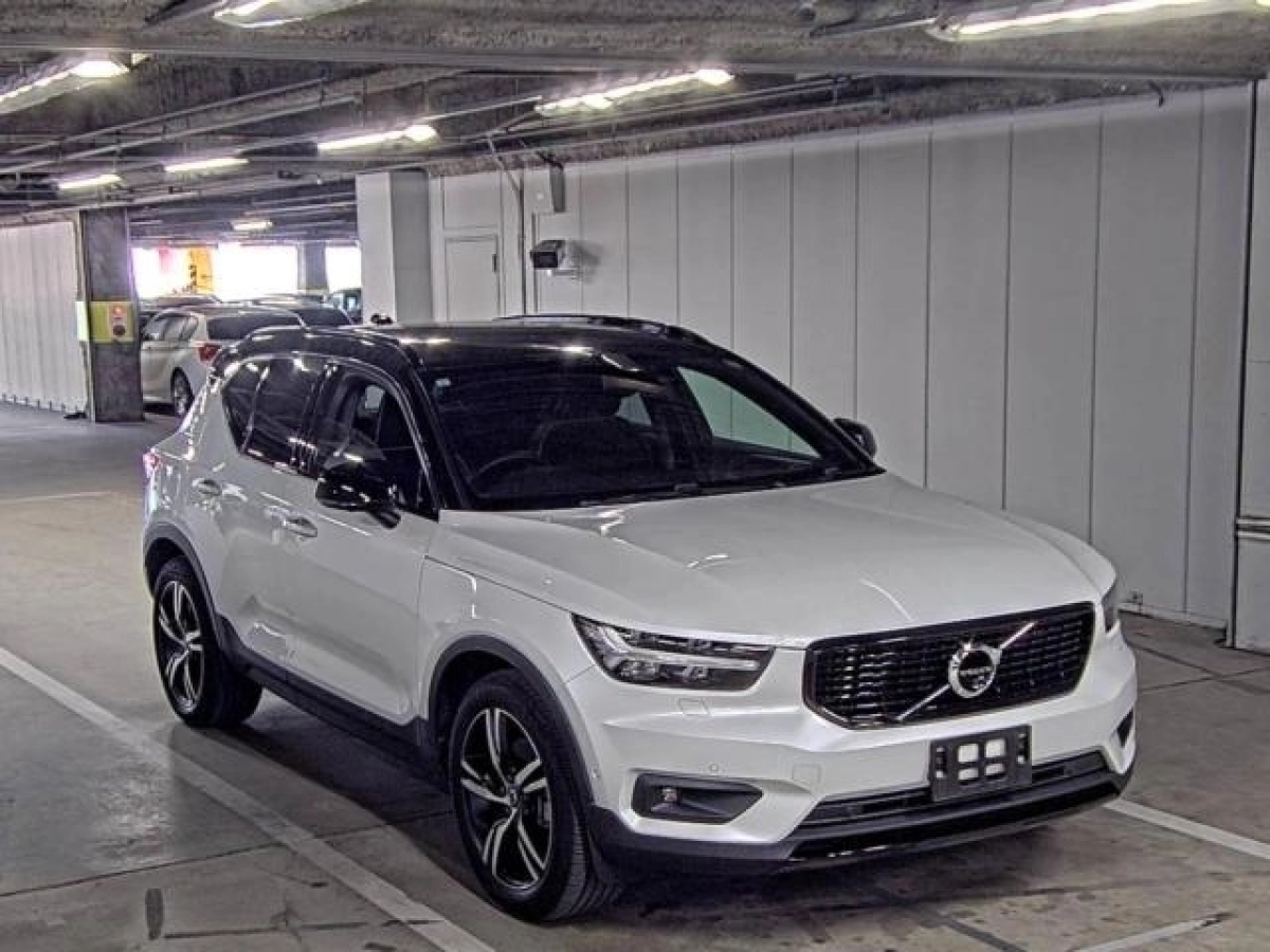 VOLVO XC40 XB420TXCM 2021
