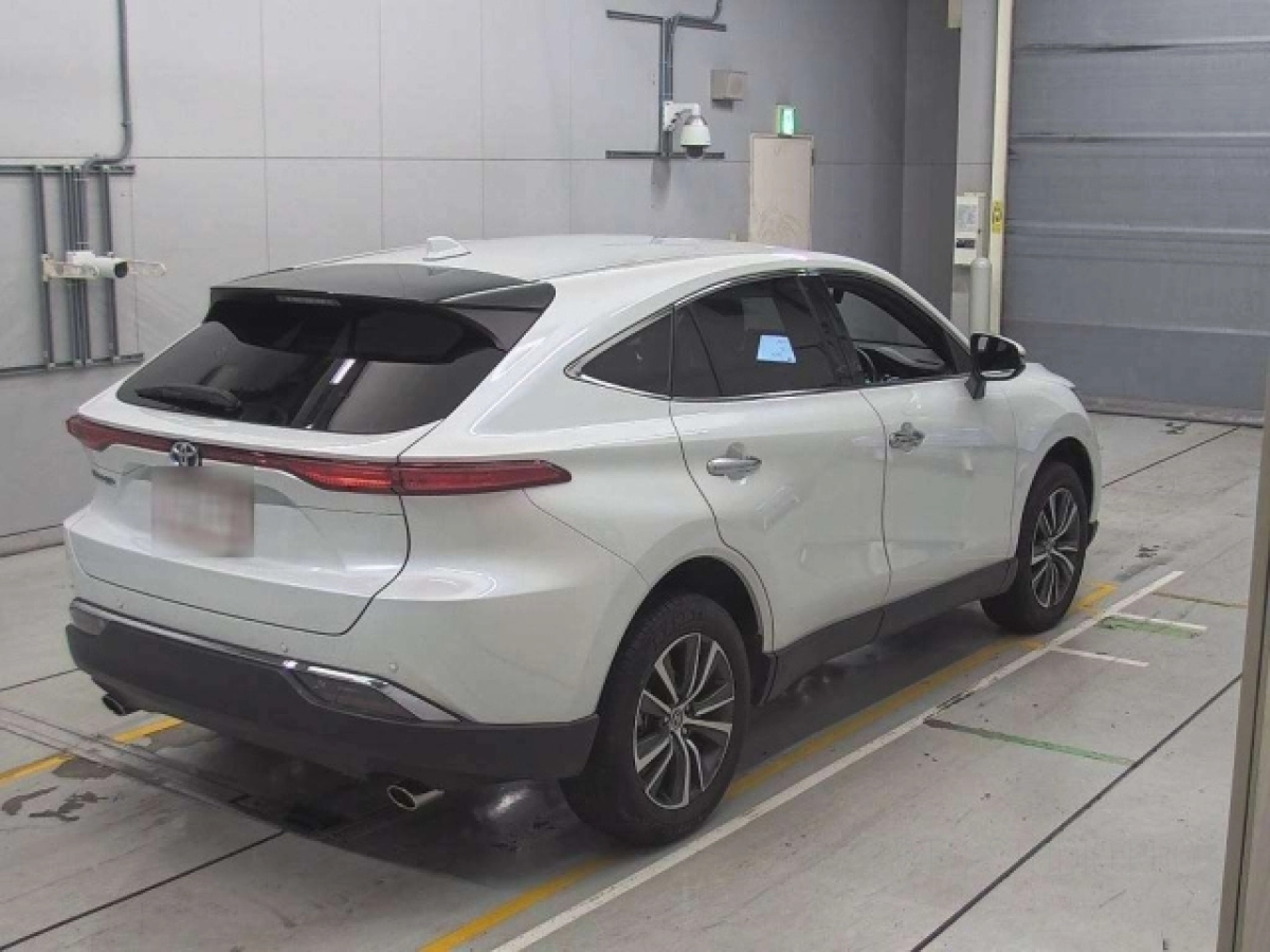 TOYOTA HARRIER