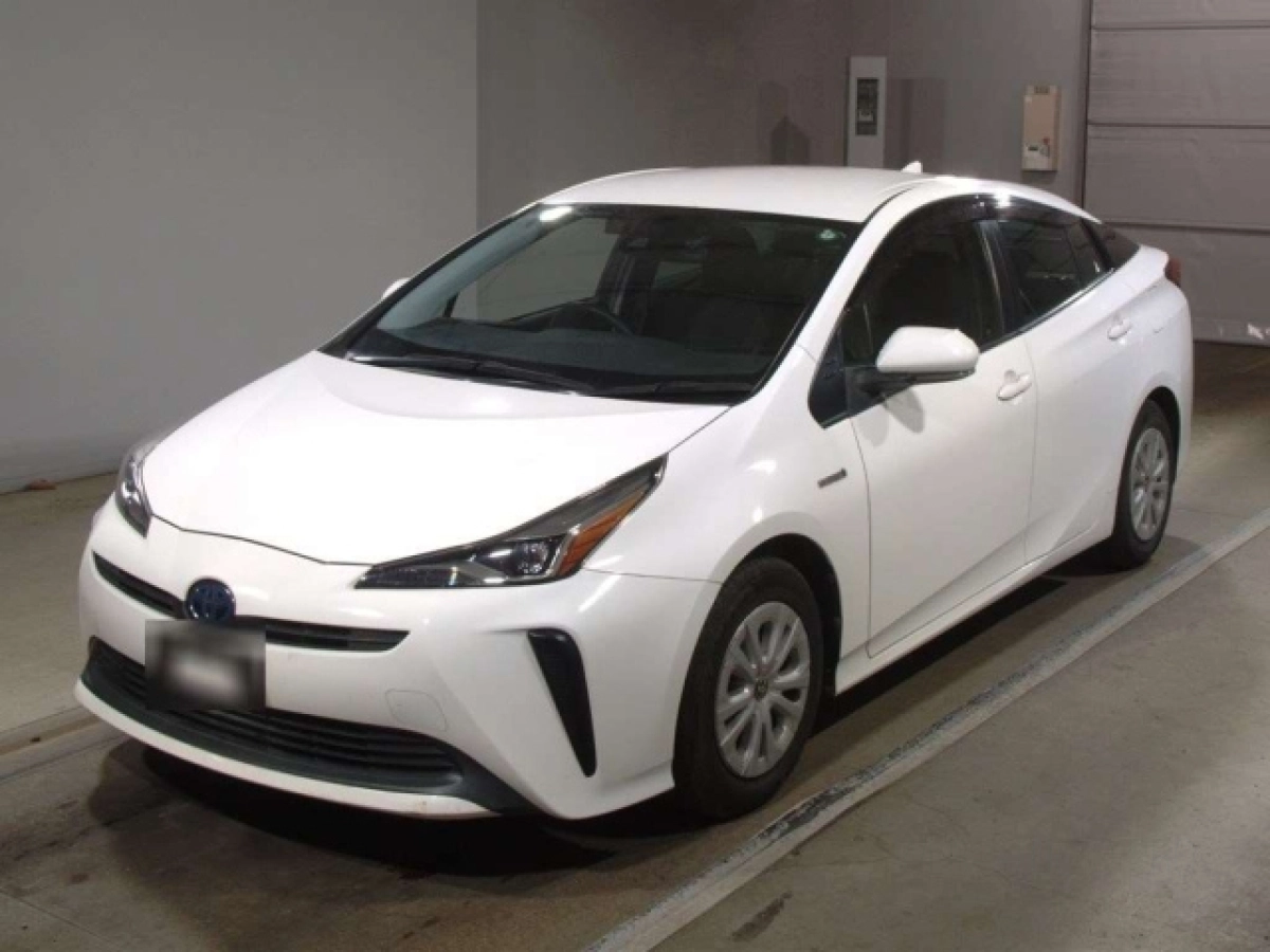 TOYOTA PRIUS ZVW51 2019