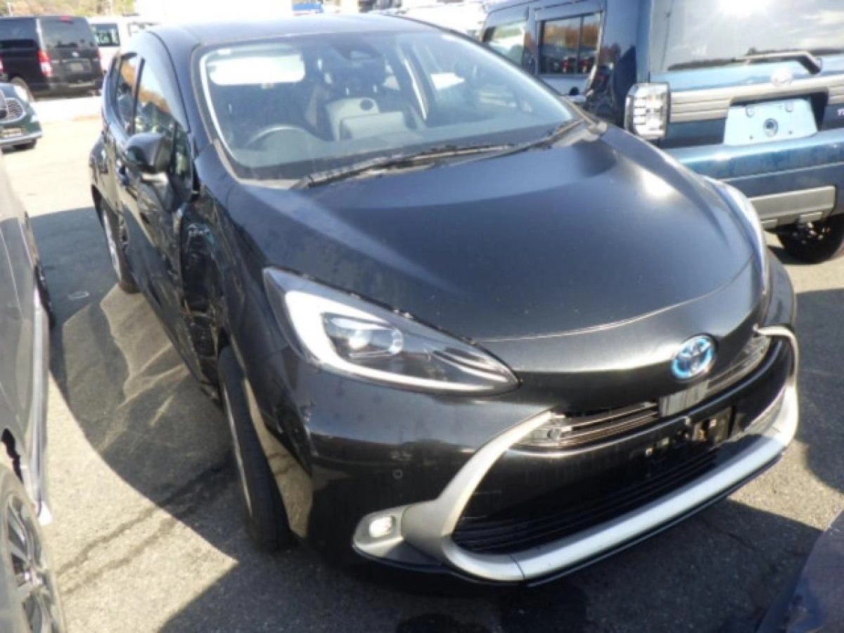 TOYOTA AQUA MXPK11 2022