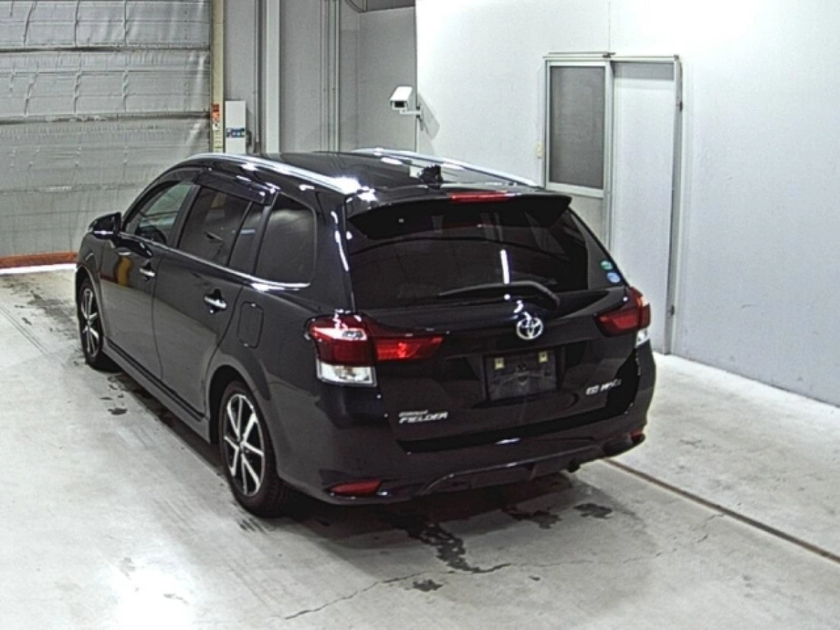 TOYOTA COROLLA FIELDER