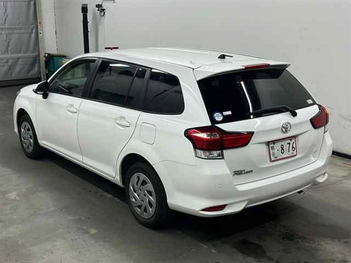 TOYOTA COROLLA FIELDER