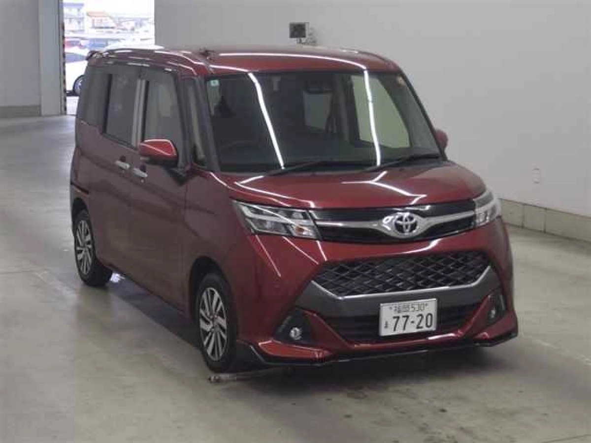 TOYOTA TANK M900A 2020