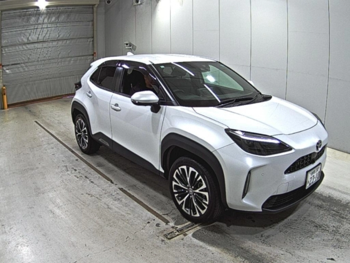 TOYOTA YARIS CROSS MXPB10 2023