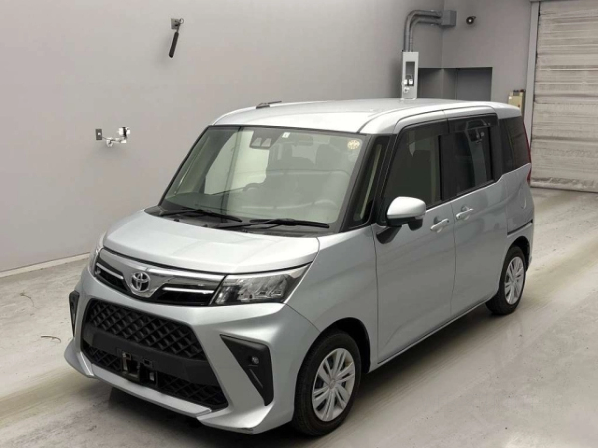 TOYOTA ROOMY M900A 2023