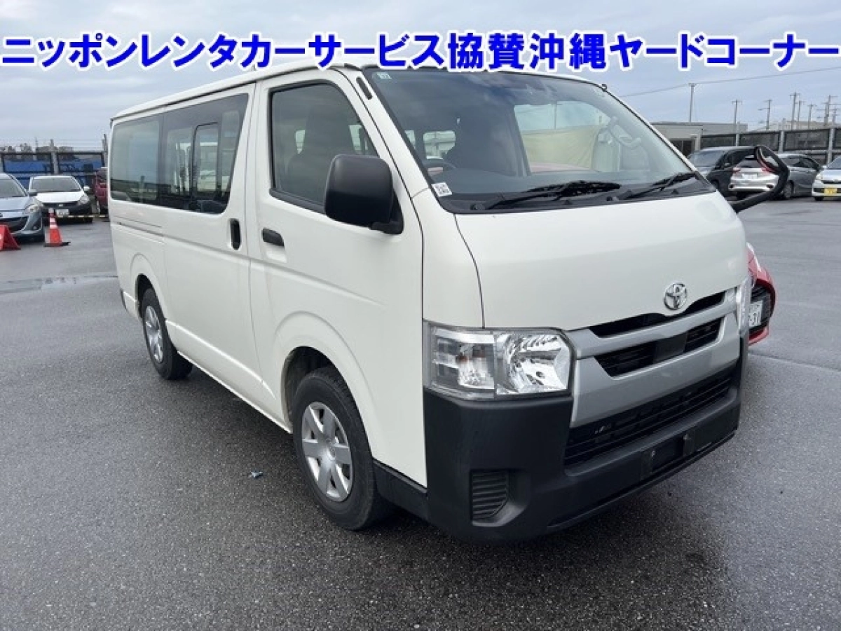 TOYOTA HIACE VAN TRH200V 2021