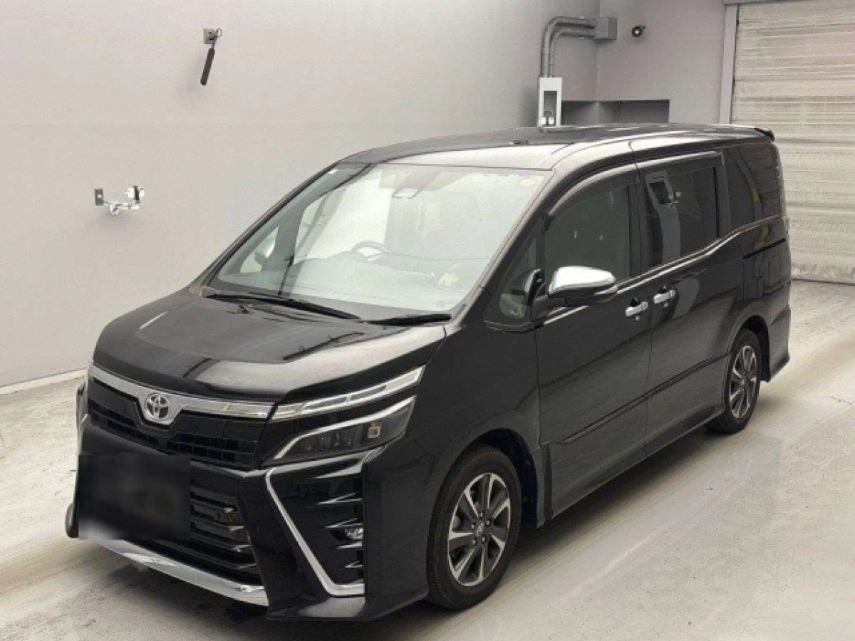 TOYOTA VOXY ZRR80W 2021