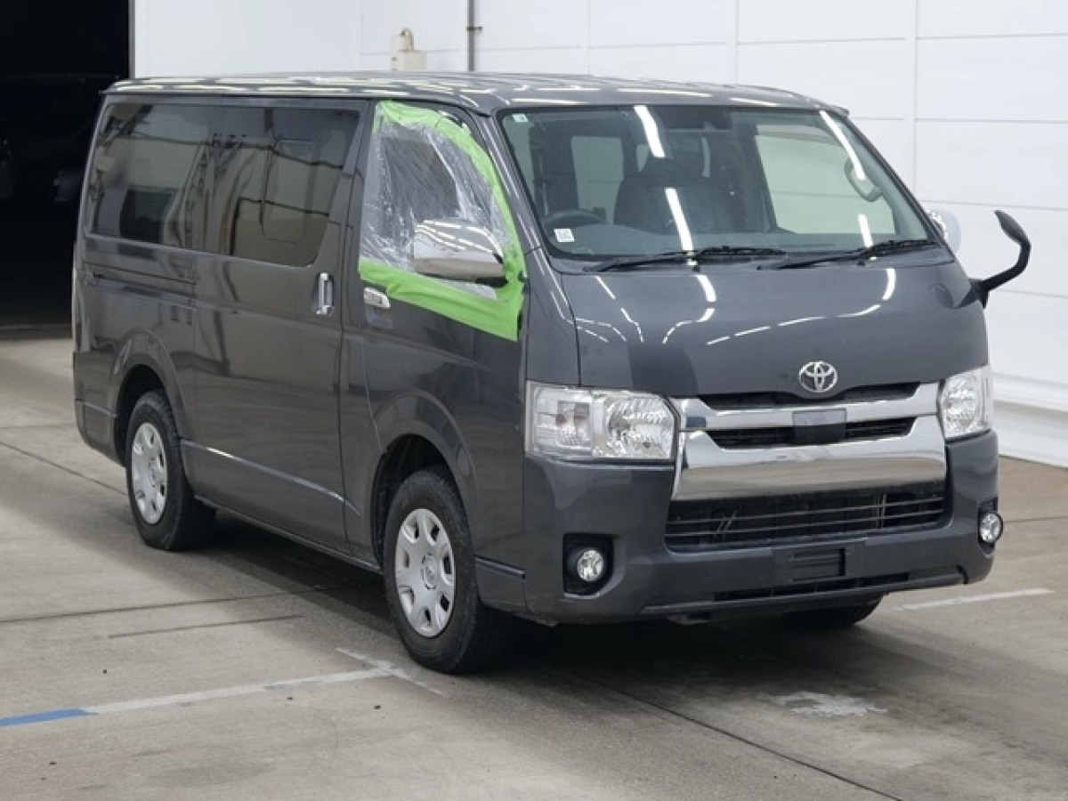 TOYOTA REGIUS ACE VAN GDH201V 2019