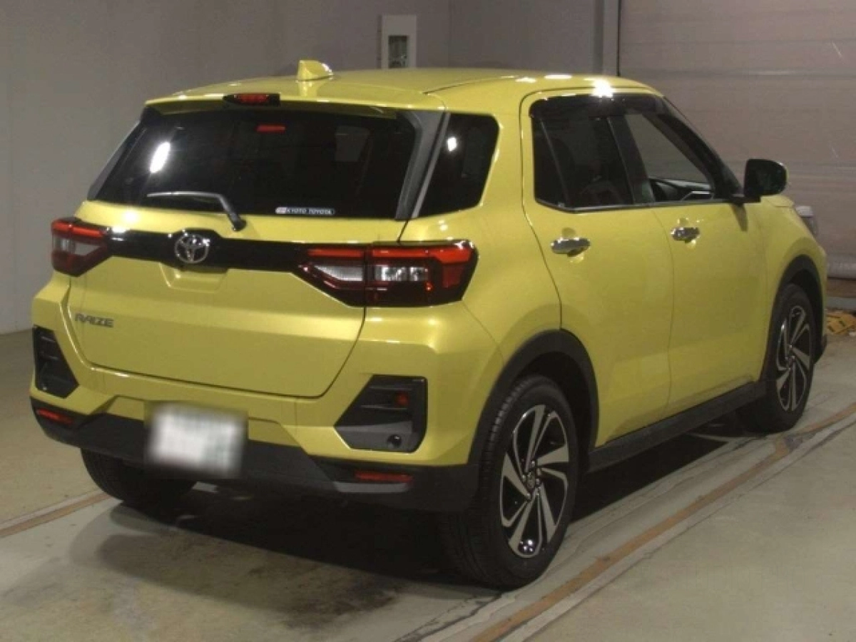 TOYOTA RAIZE