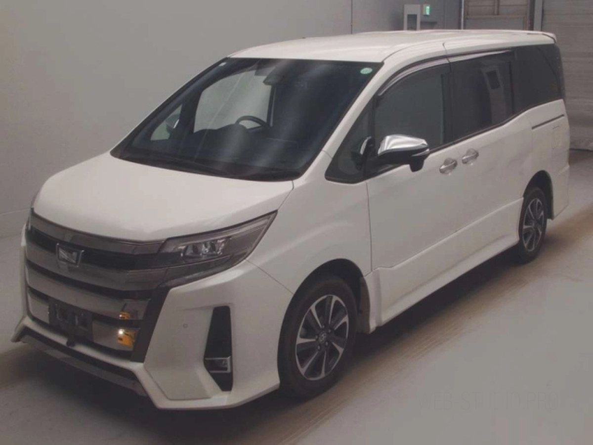 TOYOTA NOAH ZRR85W 2020