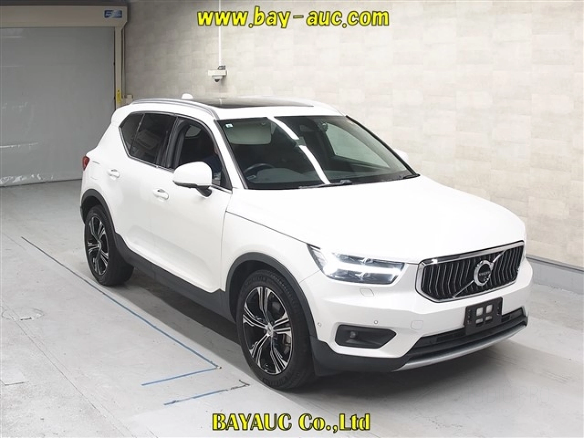 VOLVO XC40 XB420XC 2019