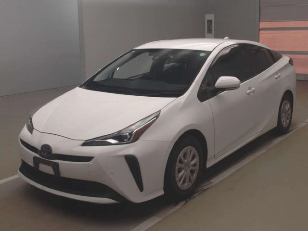 TOYOTA PRIUS ZVW51 2020