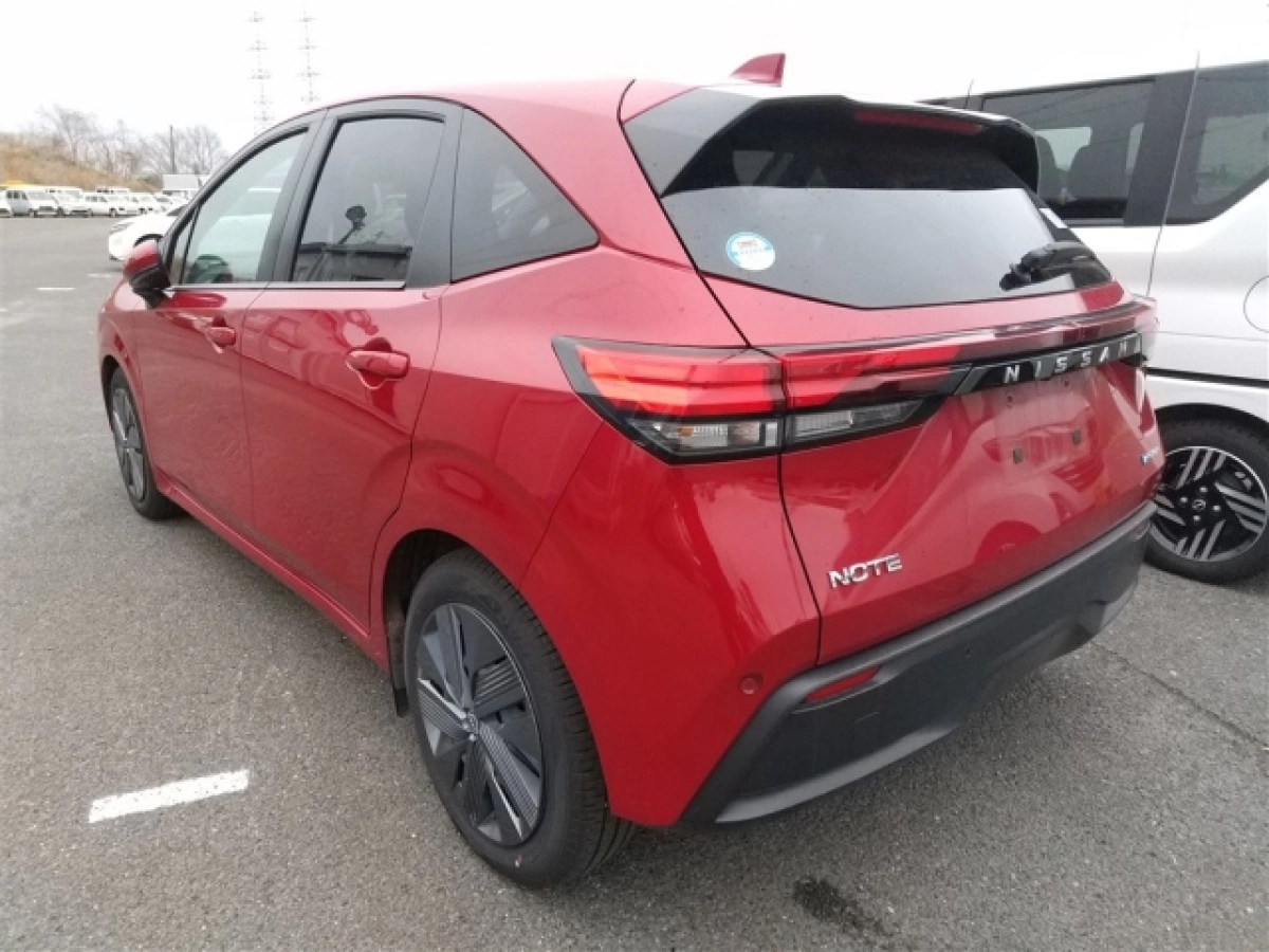 NISSAN NOTE