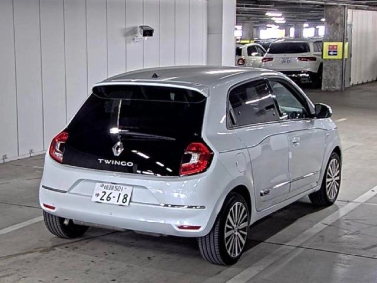 RENAULT TWINGO