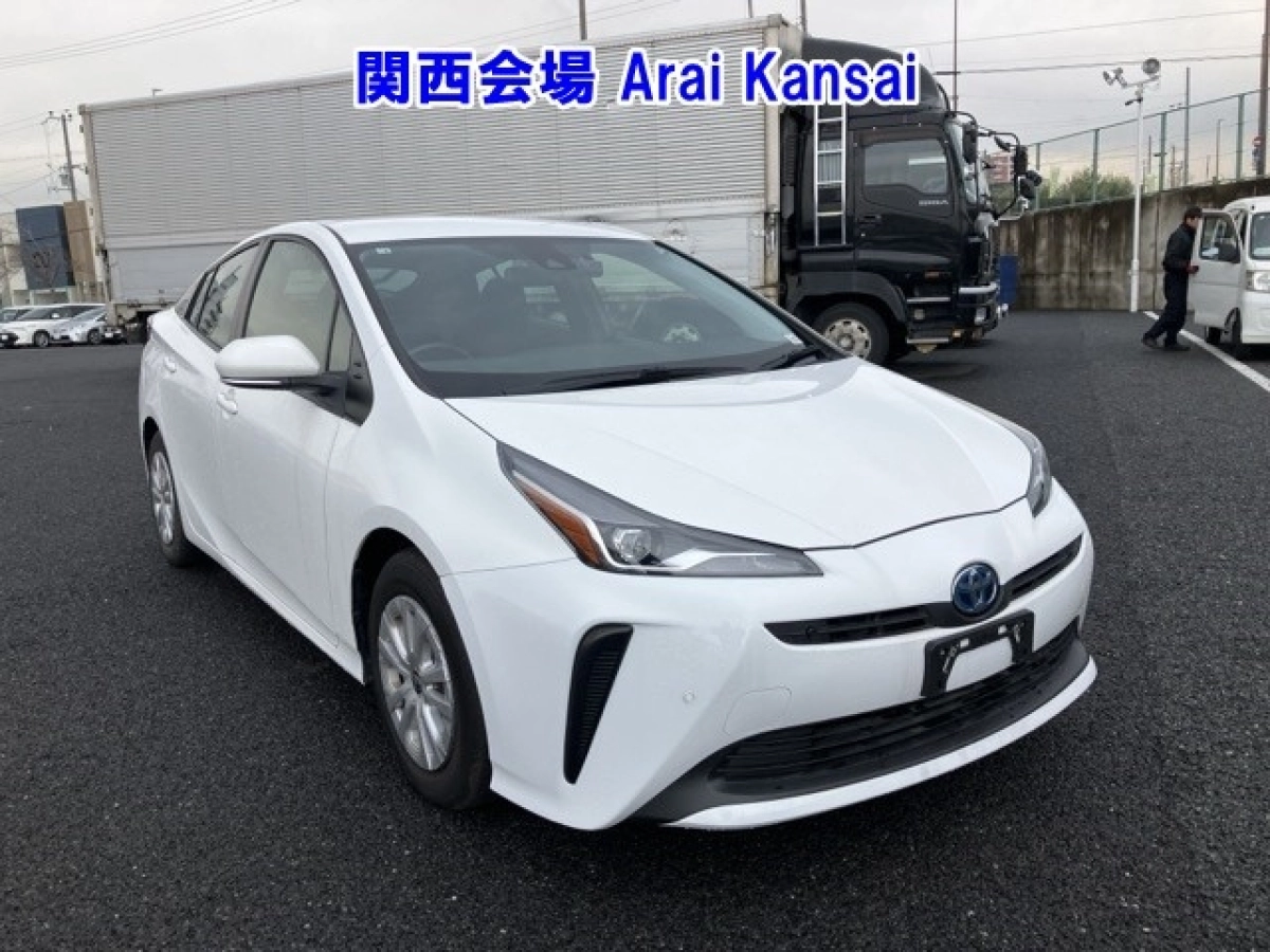 TOYOTA PRIUS ZVW51 2022