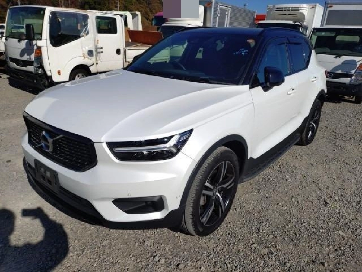 VOLVO XC40 XB420TXCM 2021