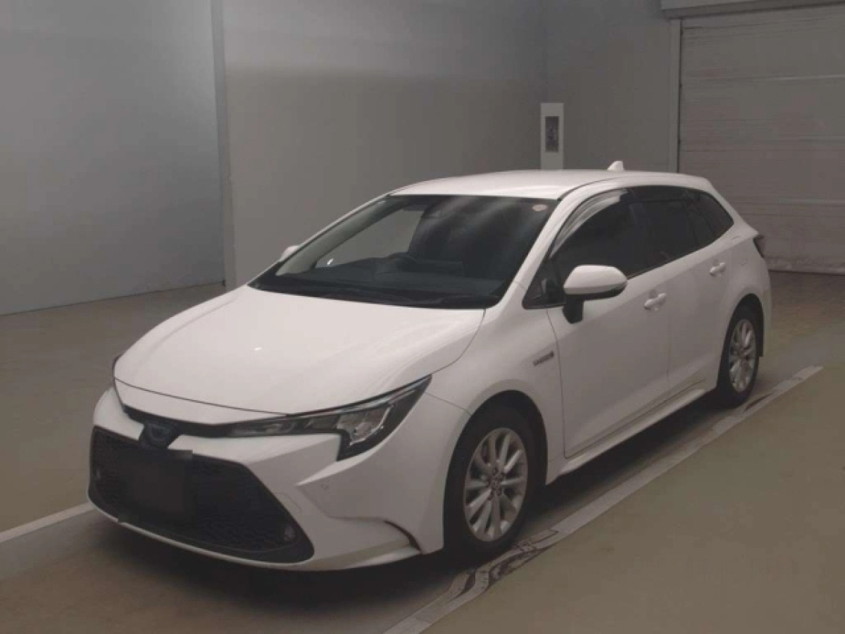 TOYOTA COROLLA TOURING ZWE211W 2020