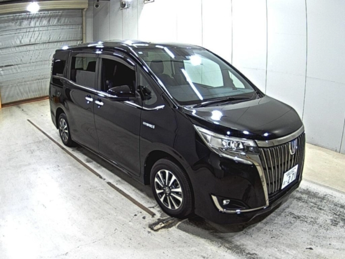 TOYOTA ESQUIRE ZWR80G 2019