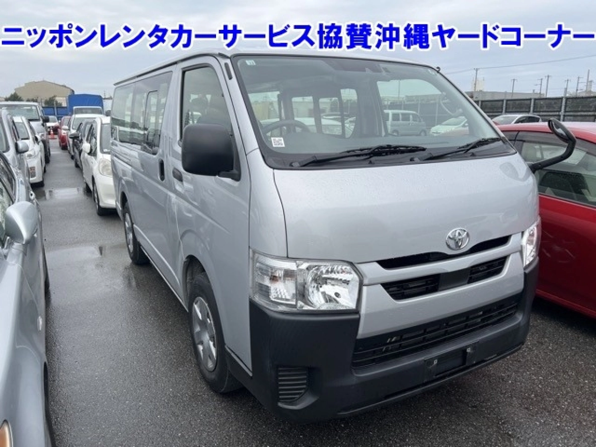 TOYOTA HIACE VAN TRH200V 2021