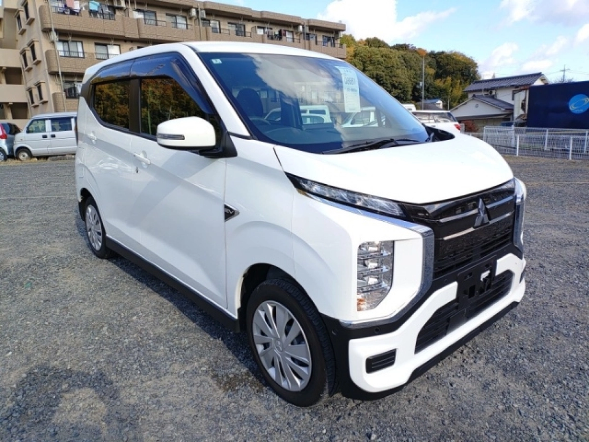 MITSUBISHI EK X EV